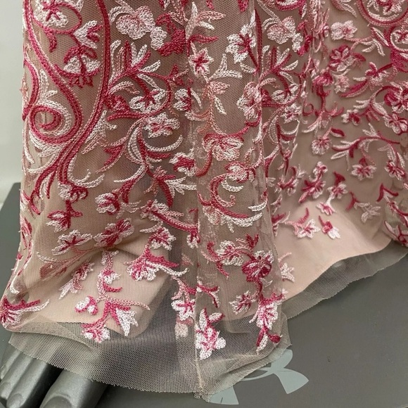 BCBG Maxazria Formal Dress 8 Pink Floral Embroidery Long Sexy Princess Prom - Picture 7 of 16